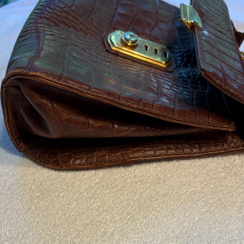 Vintage Francesco Biasia Brown Crocodile-Embossed Crossbody Bag - Picture 14 of 15